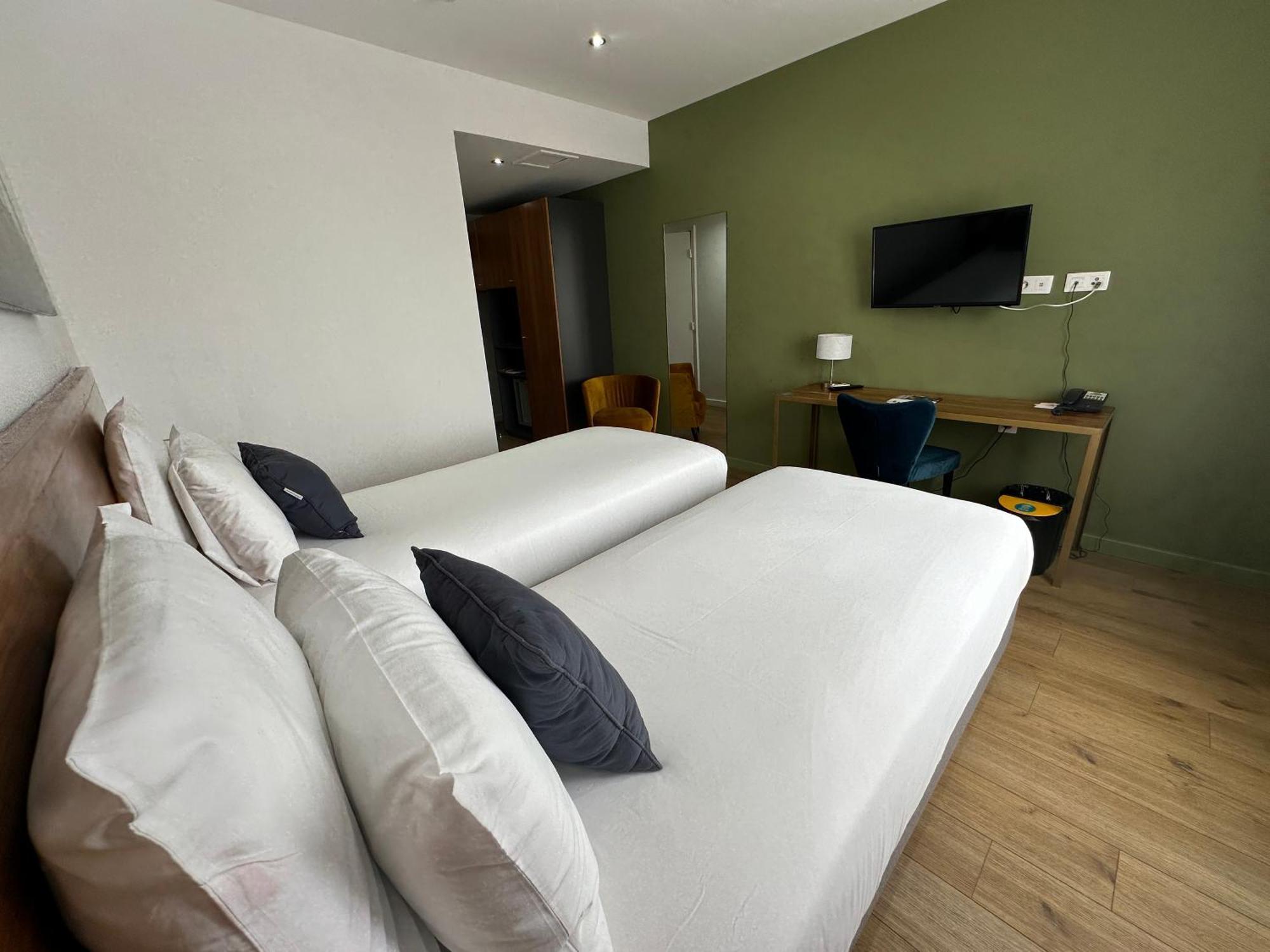 Hotel Exsel Creolia แซงต์-เดอนี ภายนอก รูปภาพ