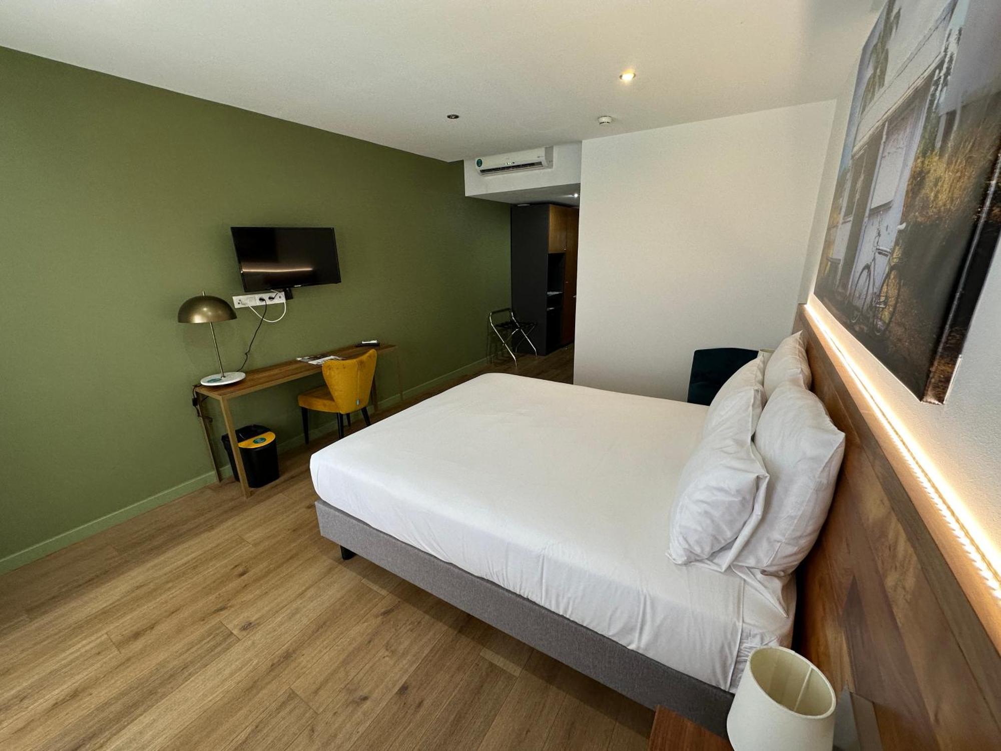 Hotel Exsel Creolia แซงต์-เดอนี ภายนอก รูปภาพ
